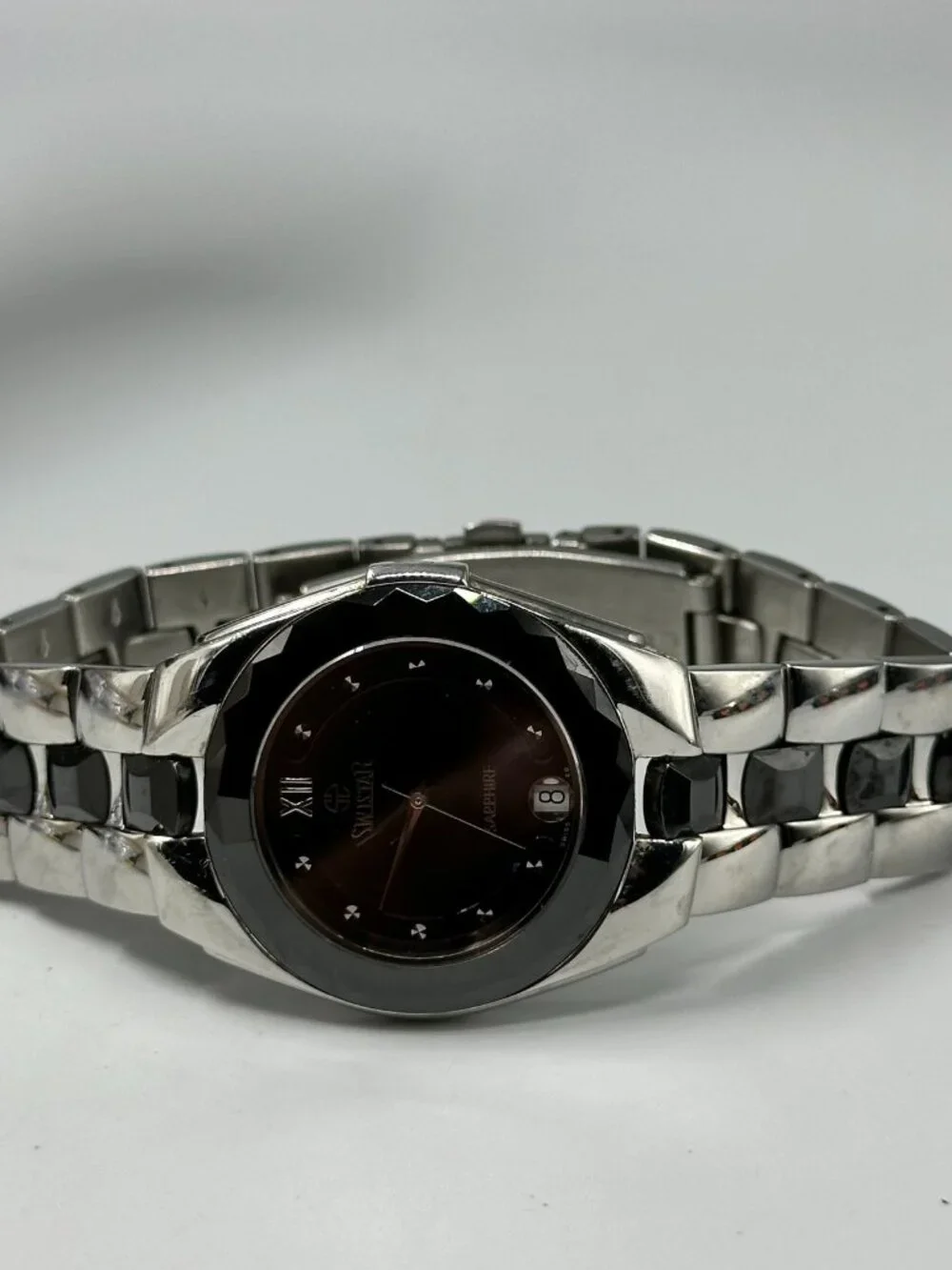 Swistar Sappire Men Watch 35mm Black Dial Date Faceted Bezel New Battery 8.5